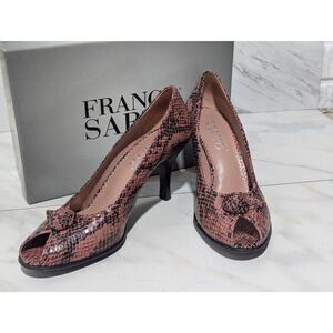 Franco Sarto Women's Pink Cobra Faux Snake Skin Pattern Peep Toe Pump Heels Size